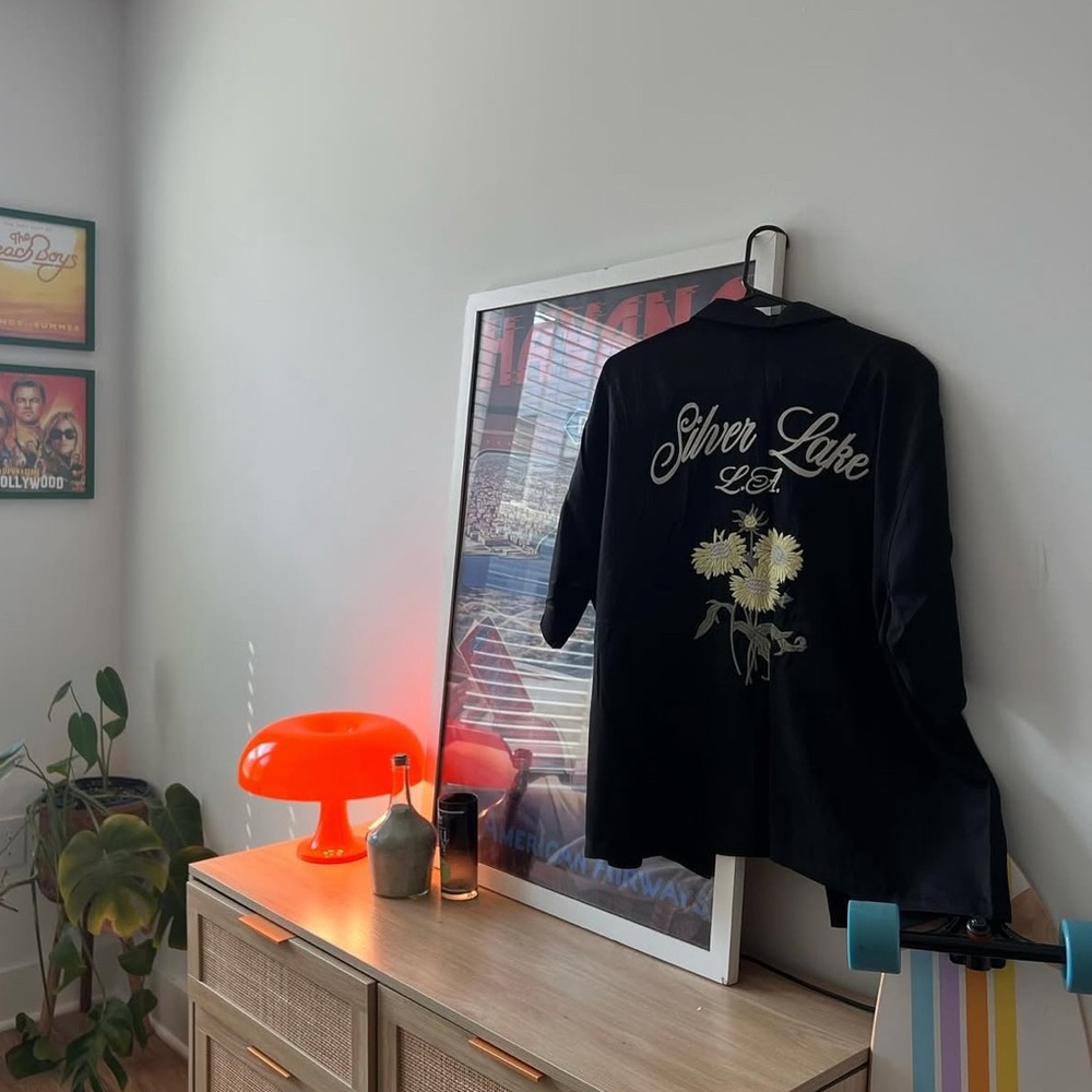 Black Short Sleeve Cropped Shirt with Embroidery